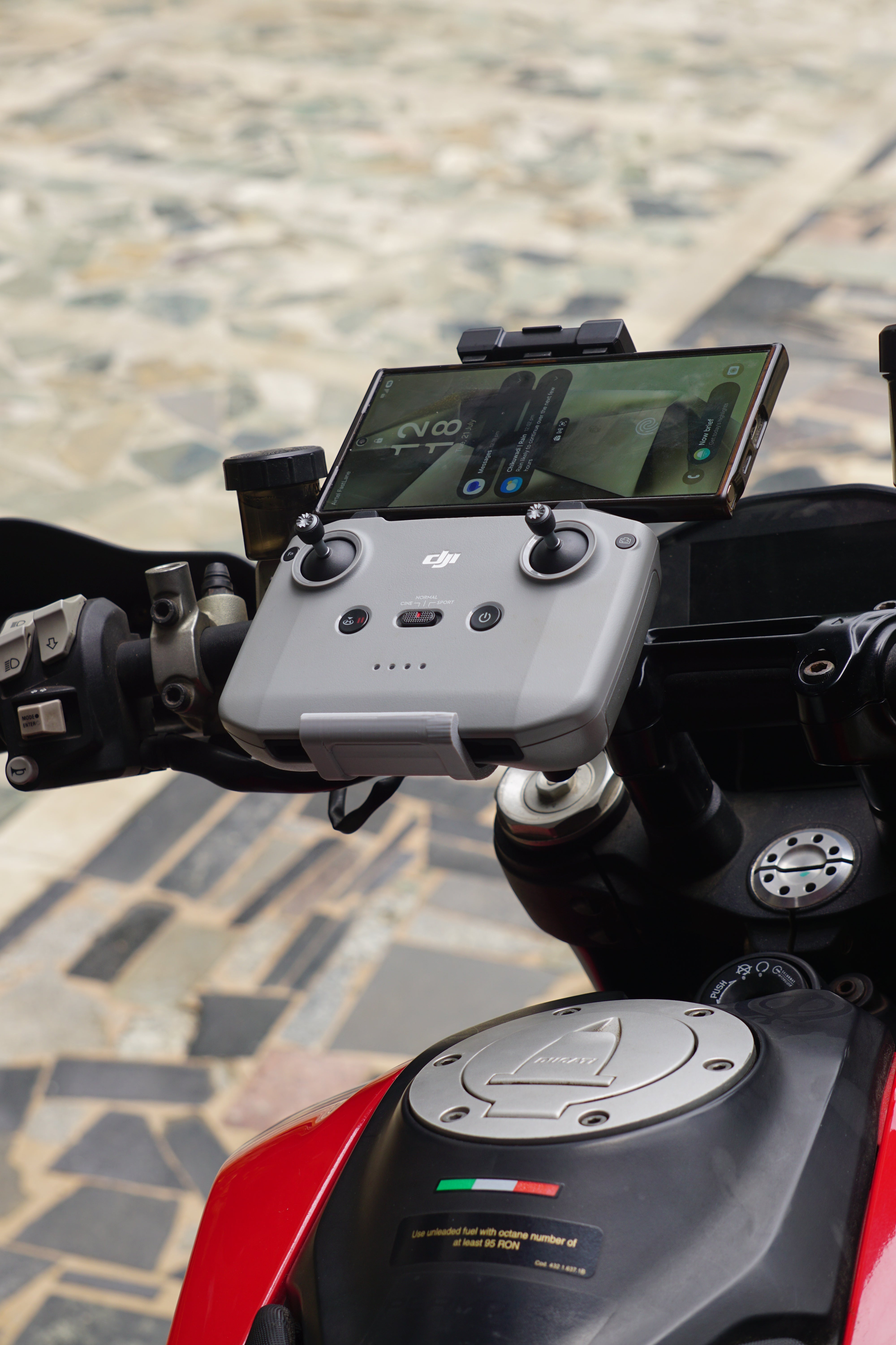 DJI RC-N3 Adapter for Twist & Go Phone Holder