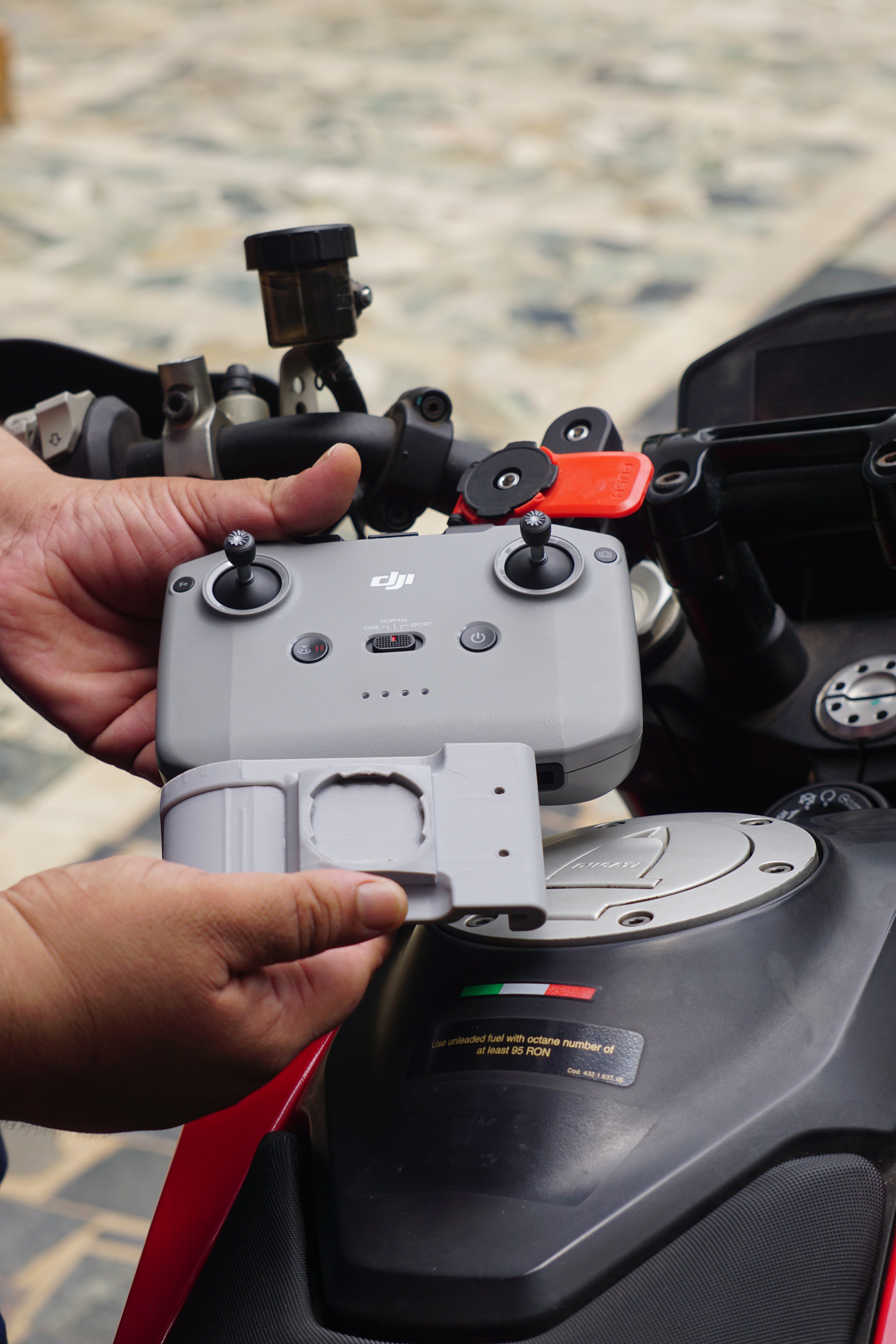DJI RC-N3 Adapter for Twist & Go Phone Holder