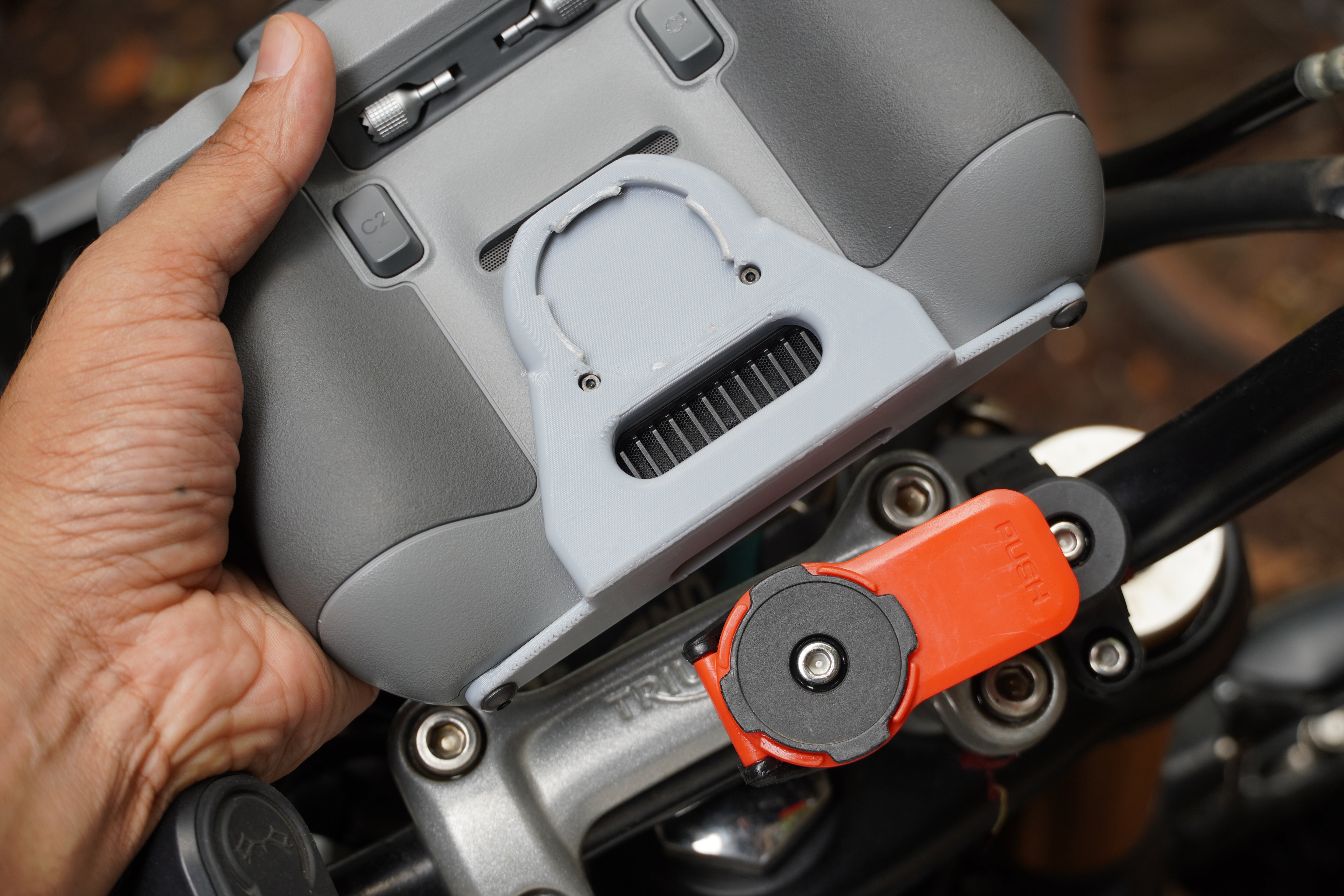 DJI RC2 Adapter for Twist & Go Phone Holder