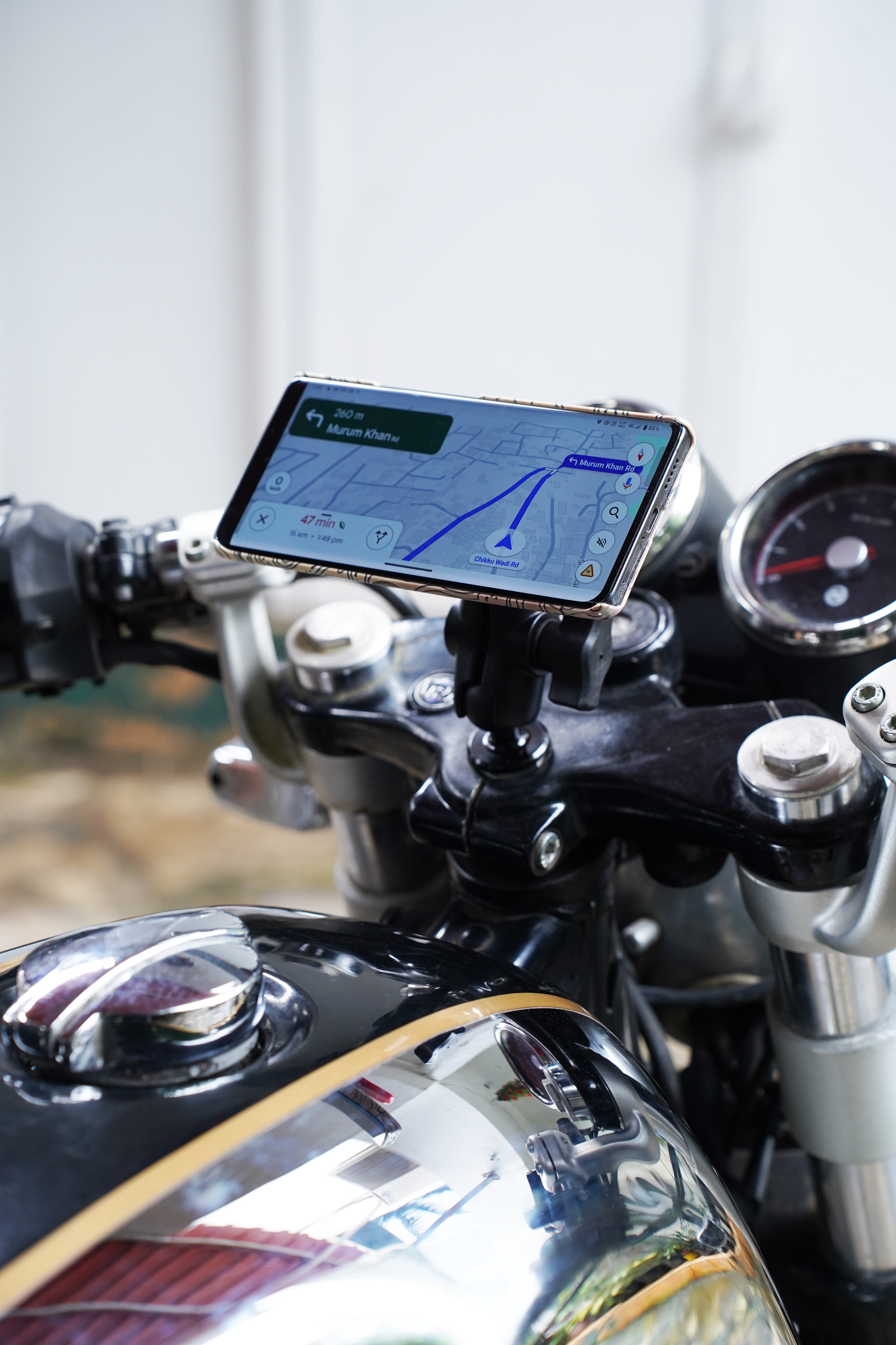 Twist n Go Phone Holder with Fork Stem Mount for GT 650